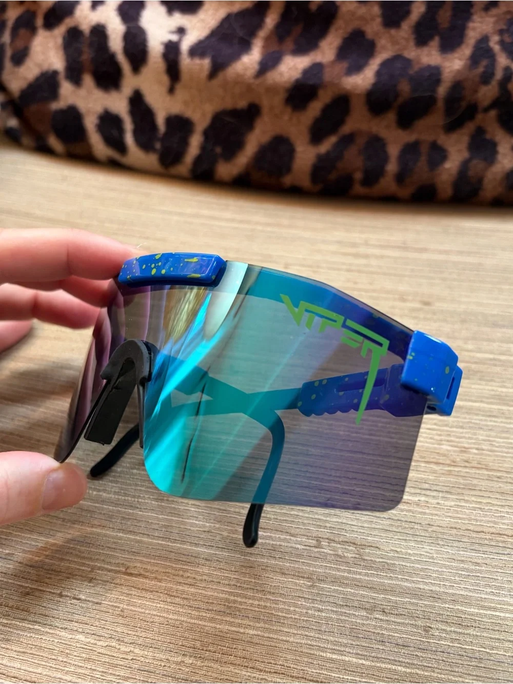 Pit Viper - Mirrored Shield Sports Sunglasses in Green-Blue Fade